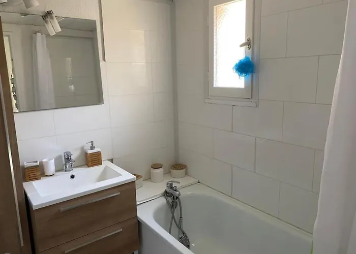 Charmante Maisonnette Proche Casa vacanze Agde