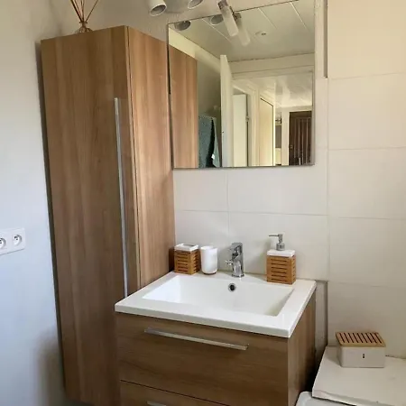 Charmante Maisonnette Proche Prázdninový dům *