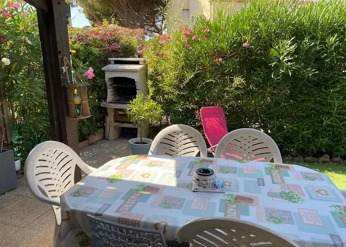 別荘 Charmante Maisonnette Proche *